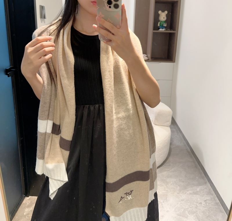 Louis Vuitton Scarf